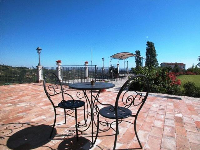 I Quattro Passeri Country House Santa Paola Exterior photo